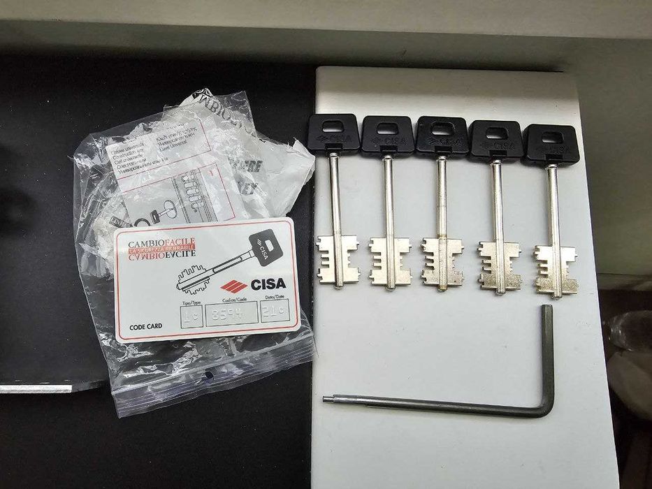 Замок врізний двосистемний Cisa 57.986 ALPS 5KEY 87мм Б/У