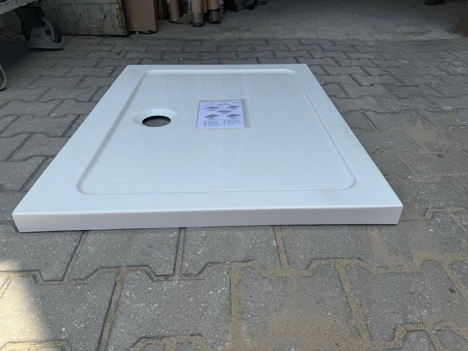 Brodzik akrylowy niski 100x80x5,5 Doros - 675 zł