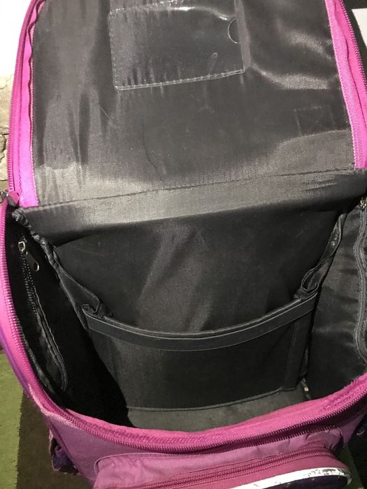 Гарний шкільний рюкзачок