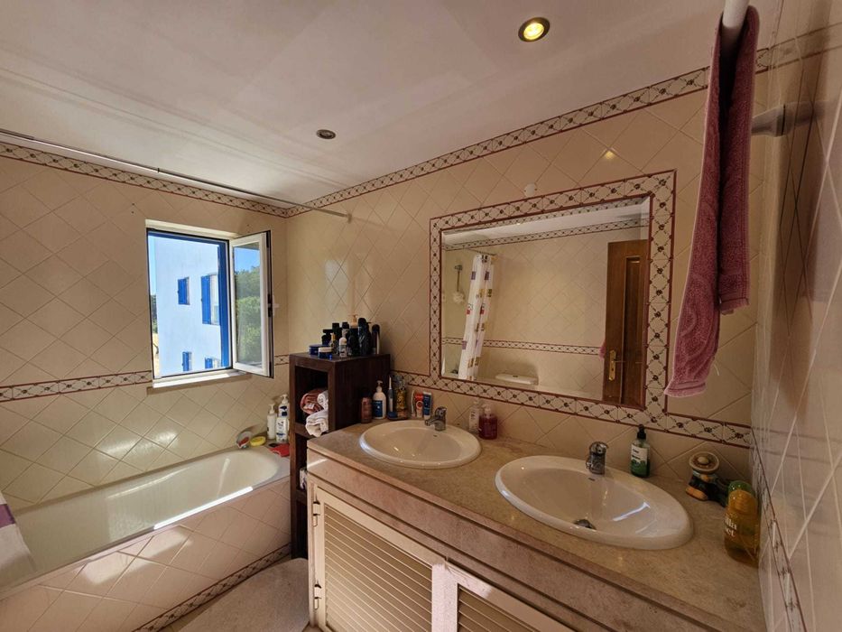 Duplex na Av. Dos Descobrimentos Portais da Arrábida - Quinta do Anjo