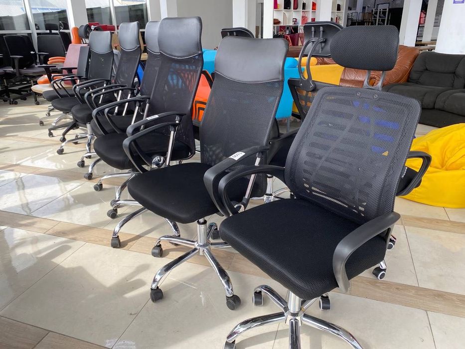 РАСПРОДАЖА офиса мобильные тумбы полки комоды