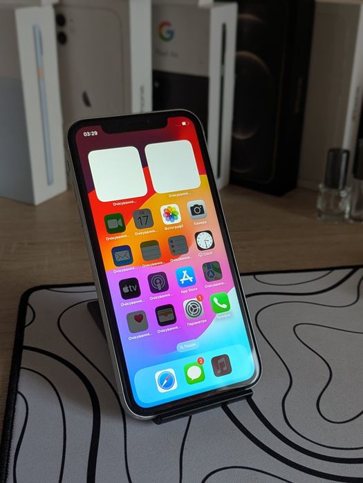 iPhone xr (128gb)