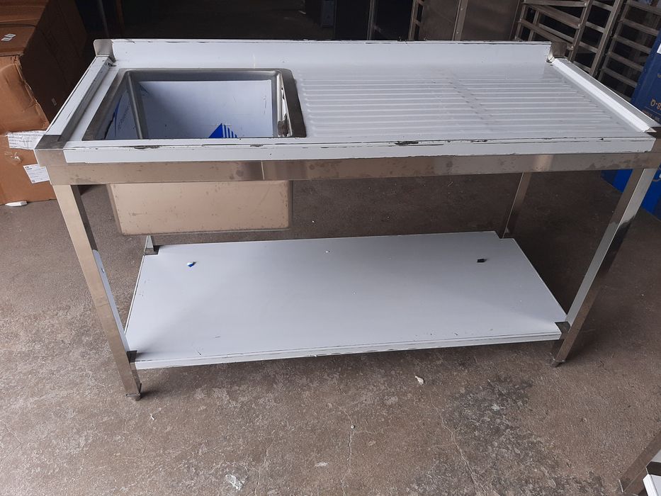 Bancada  ou balcão com lava louca