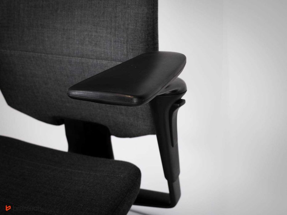 Fotel biurowy Kinnarps Capella Wysokie oparcie