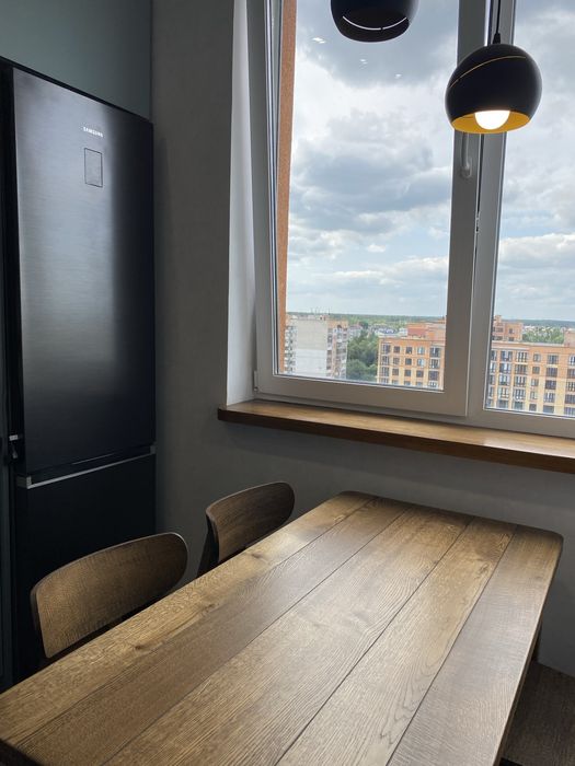 Продам 2 кімнатну квартиру в новобудові( Корбутівка )