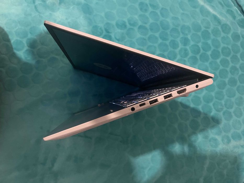 ASUS Vivobook 16 X1605ZA i5 16GB 512GB SSD