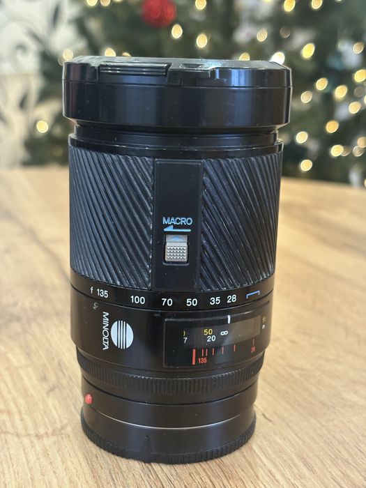 Об’єктив Minolta Maxxum AF 28-135mm f/4-4.5