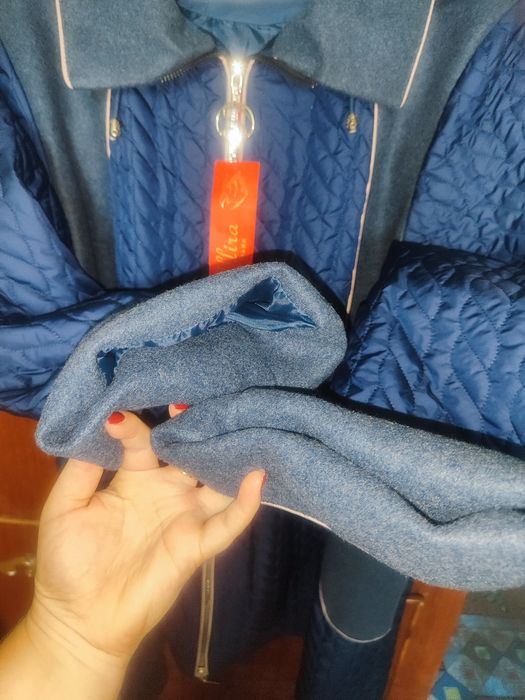 Жіноча демісезона куртка супер великий розмір