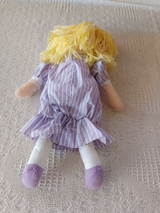 Boneca de trapo "Onde quer que vás,leva amor no,coração"