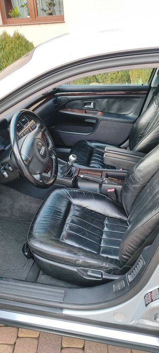 Audi A8 (D2) 2.8 V6 Manual