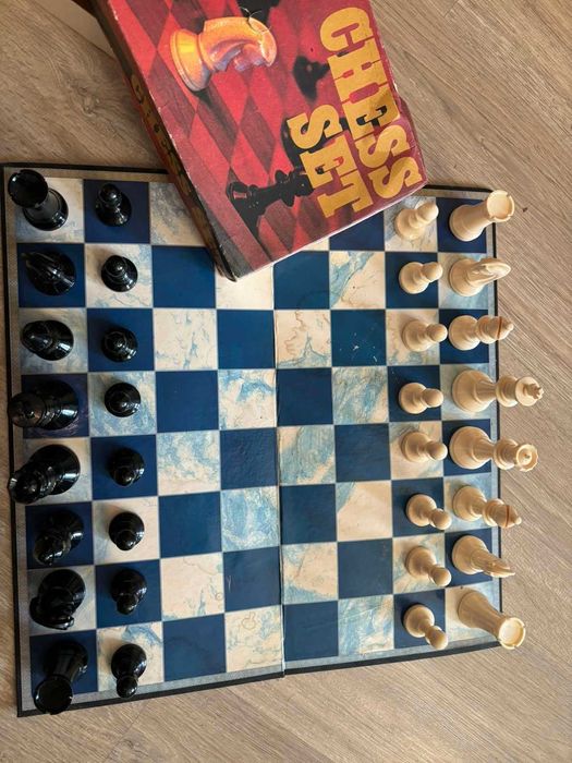 Шахмати (шаховий набір)