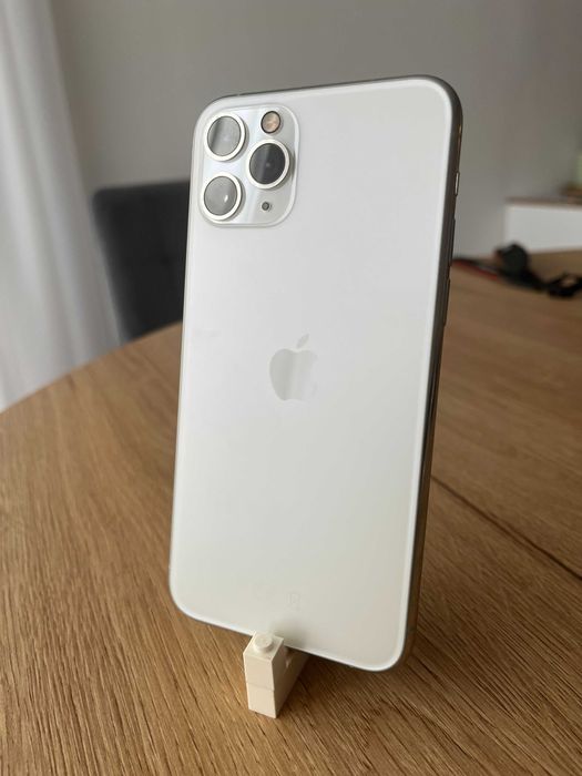 Iphone 11 Pro 64gb, Gold, stan dobry, stan baterii 100%