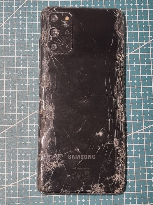 Samsung Galaxy s20 plus