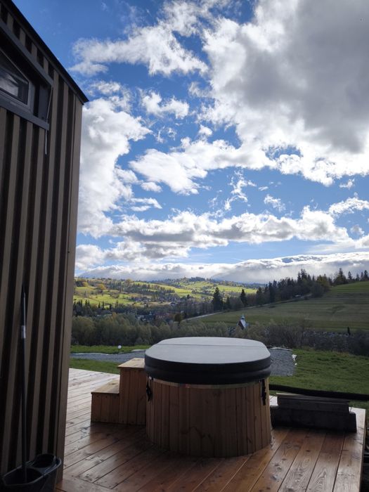 MAŁE MIEJSCE jacuzzi, święta, 23-25 grudnia