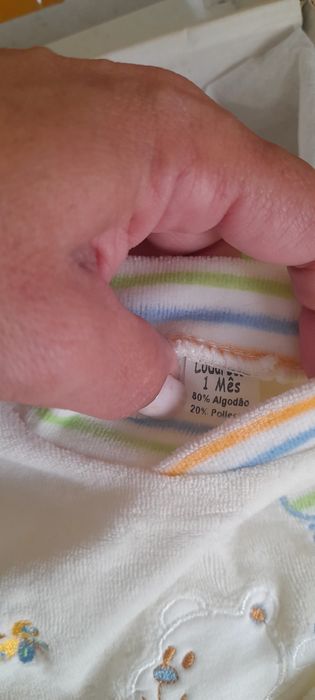 Conjunto neutro bebé 1 mês