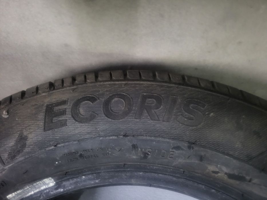 Pneus IRIS 175/65R14