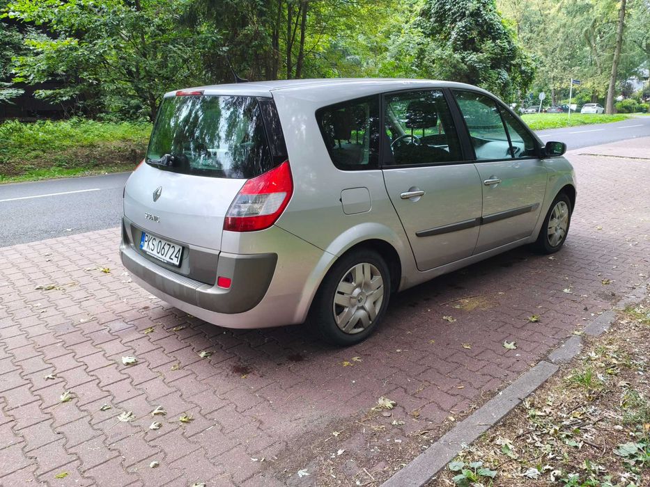 Renault Grand Scenic 2.0 benzyna, 2005 r. – 7 miejsc – 198 000 km