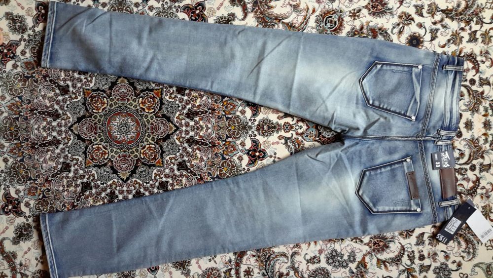 Джинси нові стрейч