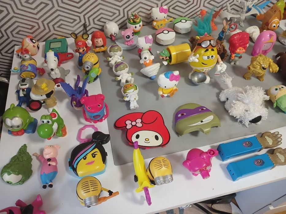 Игрушки Macdonald's