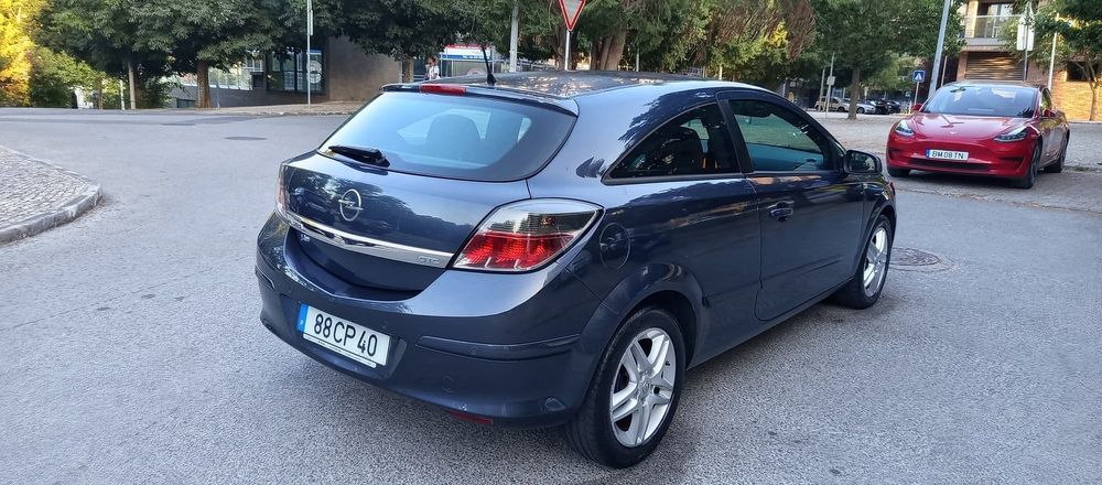 Opel Astra 1.3 GTC 5 LUGARES 90cvs 2006