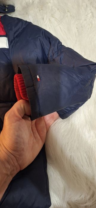 Kurtka Dziecięca Tommy Hilfiger 4T 98-104cm