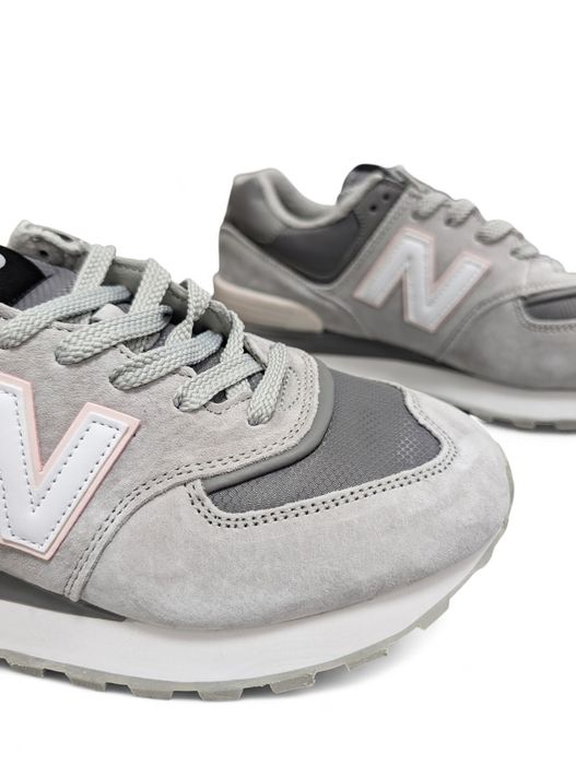 Жіночі кросівки New Balance 574 Grey/Pink — Невмируща класика