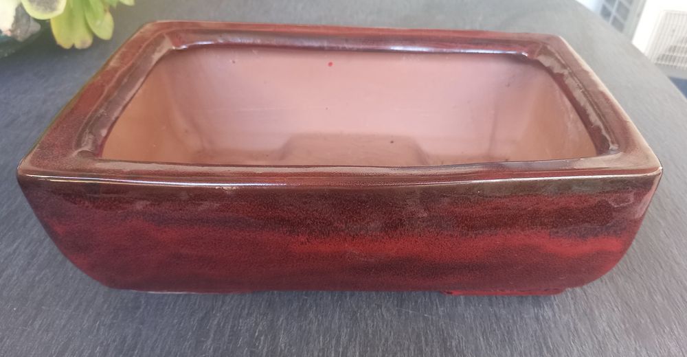 Vaso e prato em cerâmica/ vaso em cerâmica