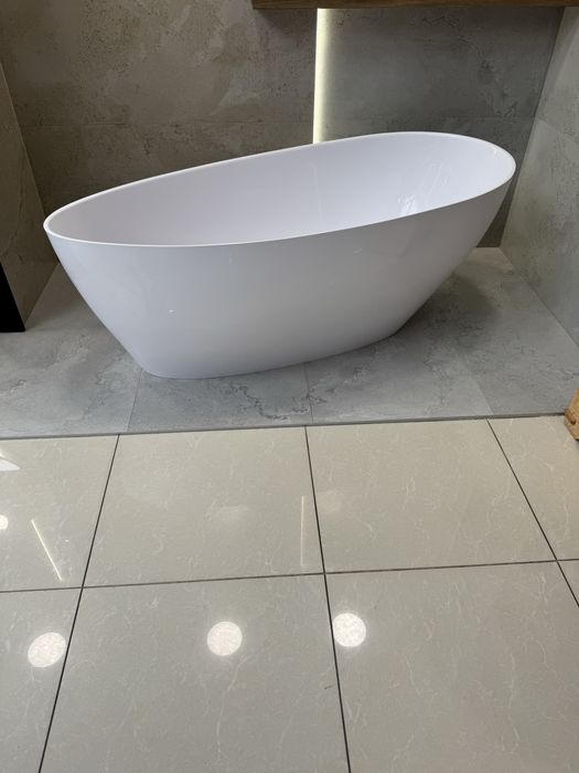 Wanna wolnostojąca Besco Goya 160 + korek klik-klak biały WMD-160-GKW