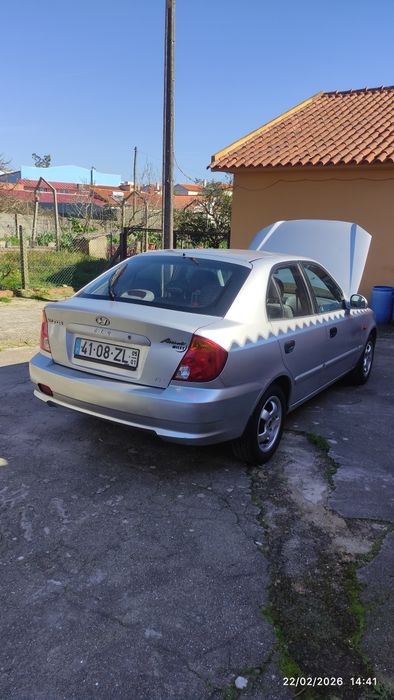 Hyundai accent 1.3