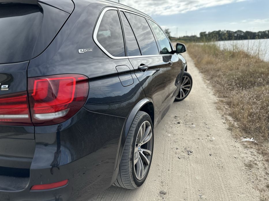 Carro  X5 40e pack M