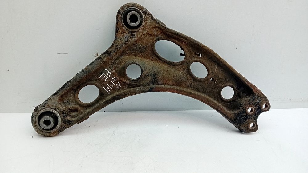Braço de suspensão frente esquerdo RENAULT Trafic II Chassis (EL)