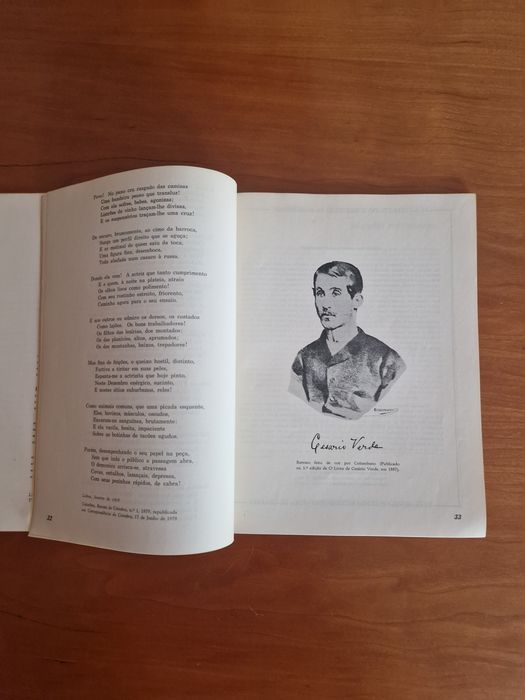 Livro "Antologia Comentada de Poesias de "O Livro de Cesário Verde""