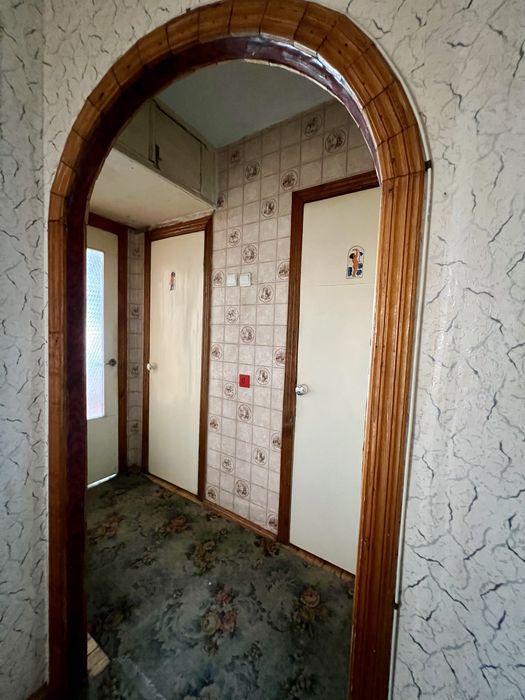 Продаж 2кім.квартири по просп.Злуки