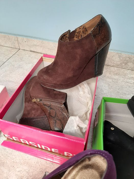 Sapatos ,botas n.39