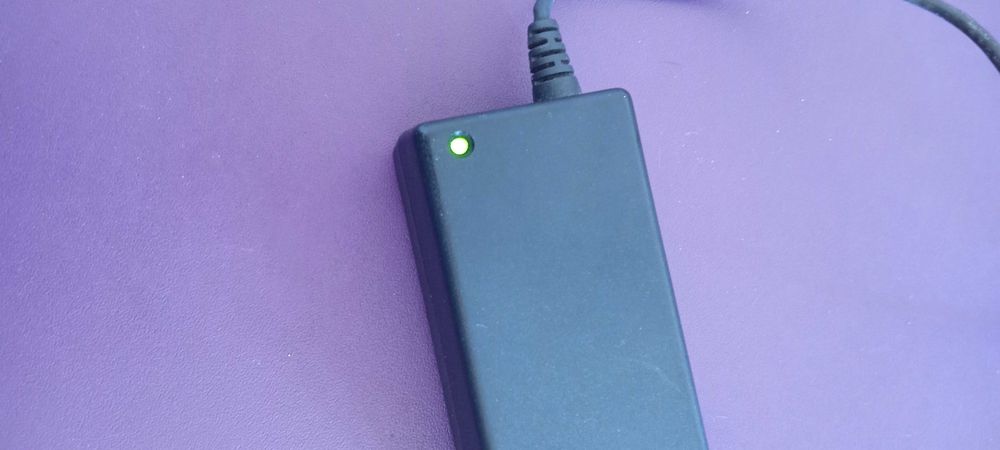 Carregador (Genuíno) Delta Electronics SADP-65KB D 19V