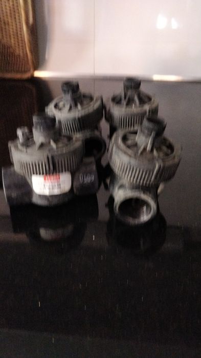 Material de rega da marca Hunter e Toro