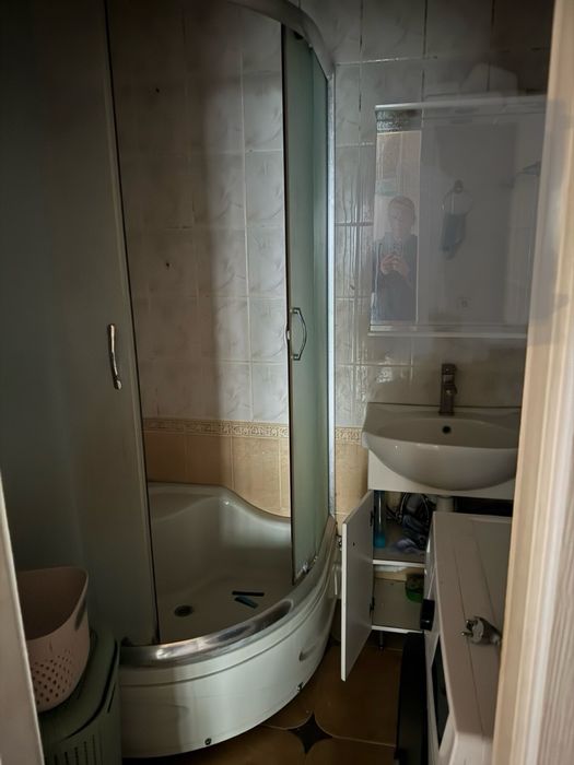 Ак. Корольова 2 кімн кв с газом, р-к Південний