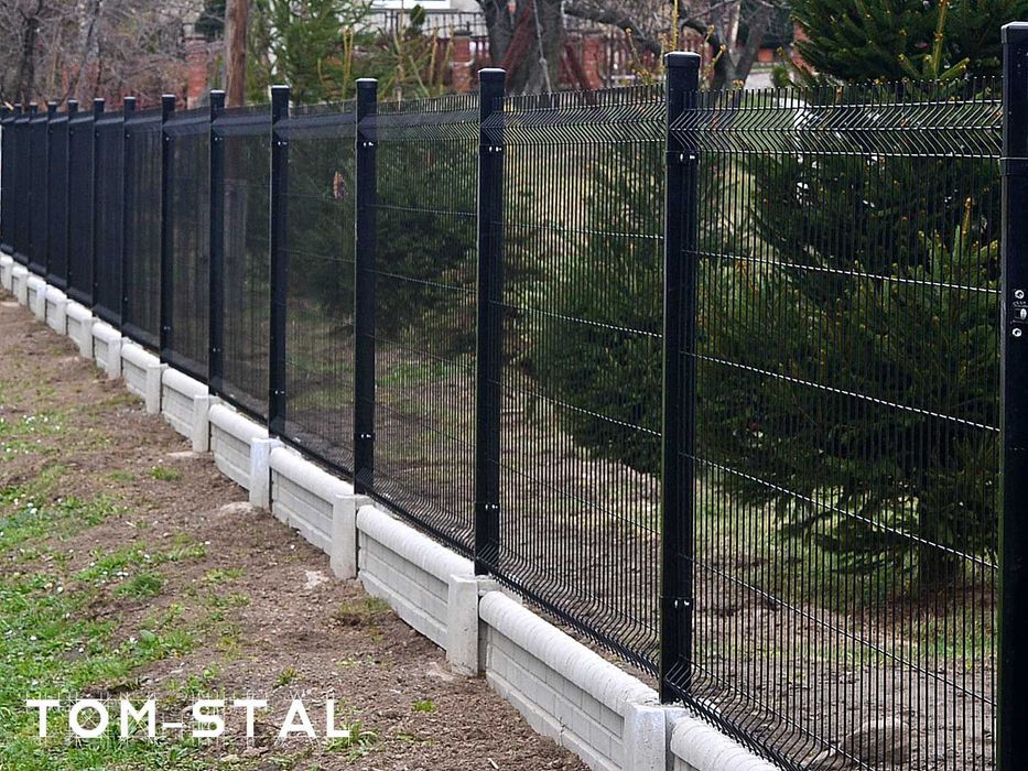 BRAMA PRZESUWNA 4m wypełniona panelem ogrodzeniowym -dostawa cała pol