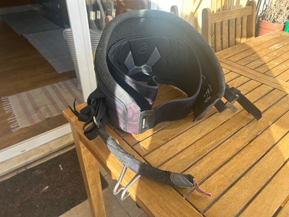 Arnês Windsurf M64285971843841122