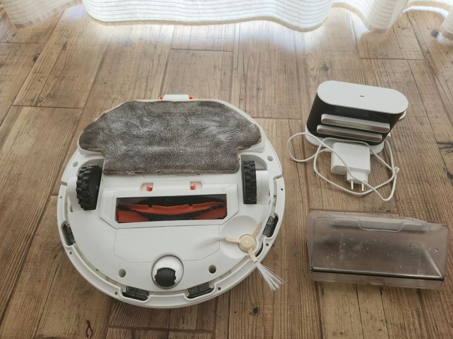 Xiaomi Mi Robot Vacuum-Mop P (STYTJ02YM).