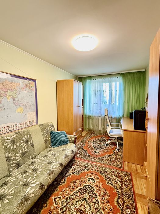 Продаж 4 кімнатної квартири р-н 33