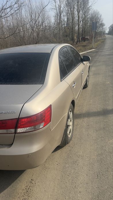 Hyundai sonata nf 2.4