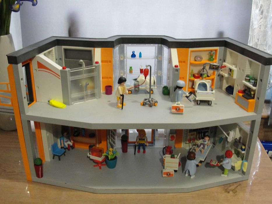 Playmobil Szpital Duży 70190