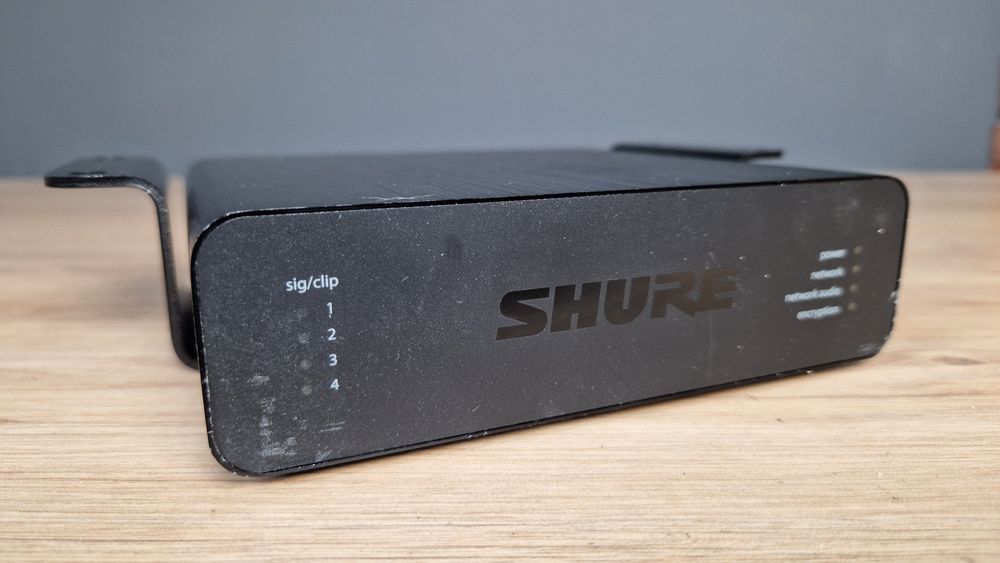 Interfejs Dante Shure ANI4in  4 wejścia analog do sieci dante