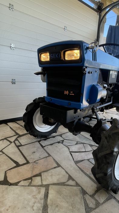 Trator iseki 4x4
