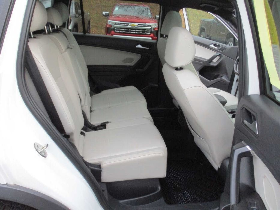 Volkswagen Tiguan      2019