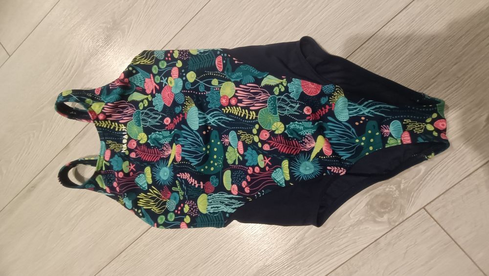 Strój kąpielowy jednoczęściowy Decathlon Nabaiji r. 122/128.