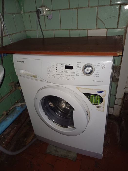 Здам кімнату від власника комунальні платежі входять у вартість оплати