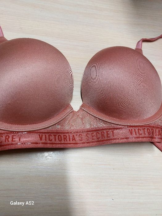 Бюстгалтер Victoria's Secret