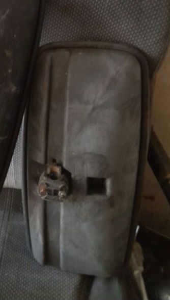 Дзеркала та склодзеркала для авто